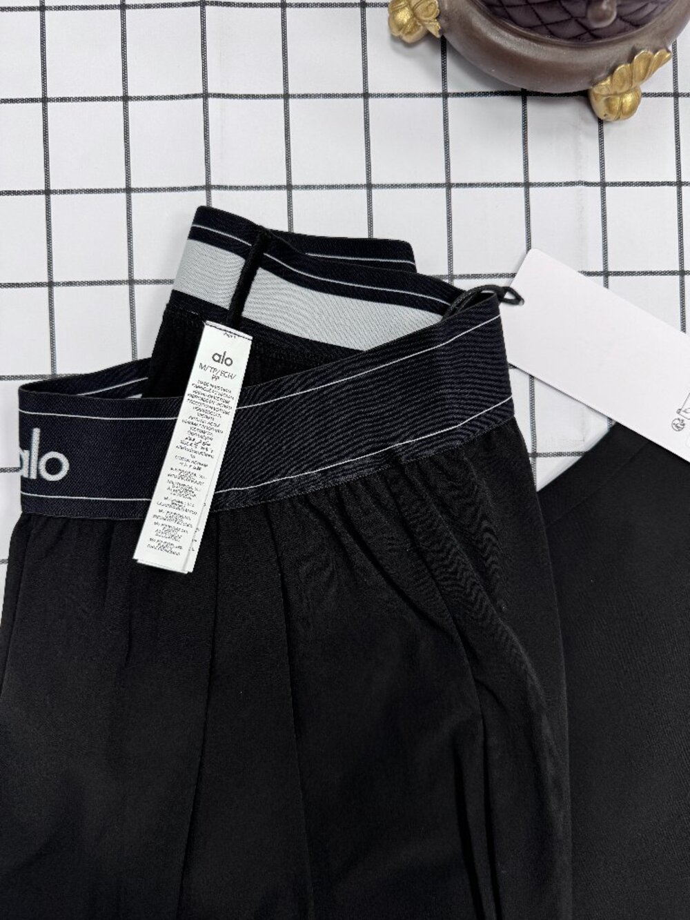 ALO Yoga Black Wide-Leg Trousers - Picture 5 of 8